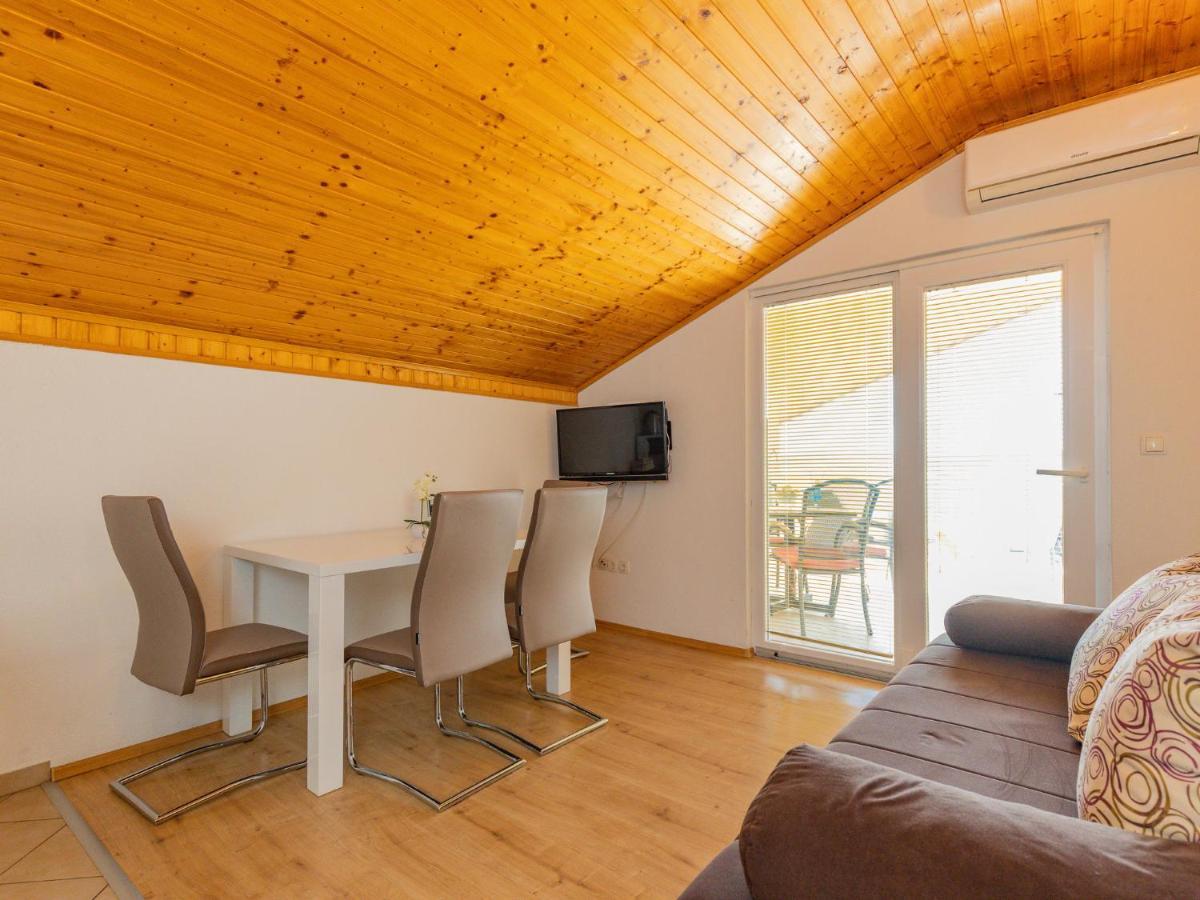 Apartment Maja - Srd423 By Interhome Maslenica Luaran gambar